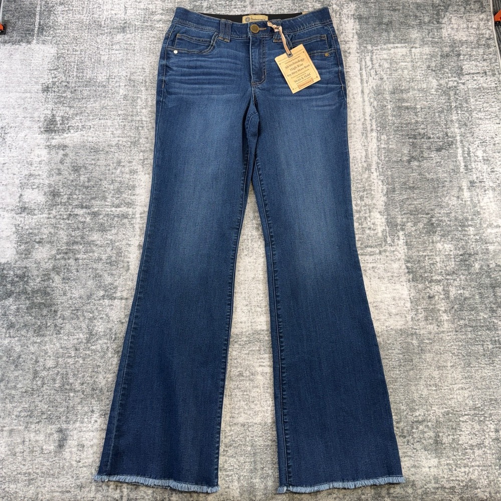 Democracy Jeans Womens 8 Itty Bitty More Boot AB Technology Mold Hold Curve NEW